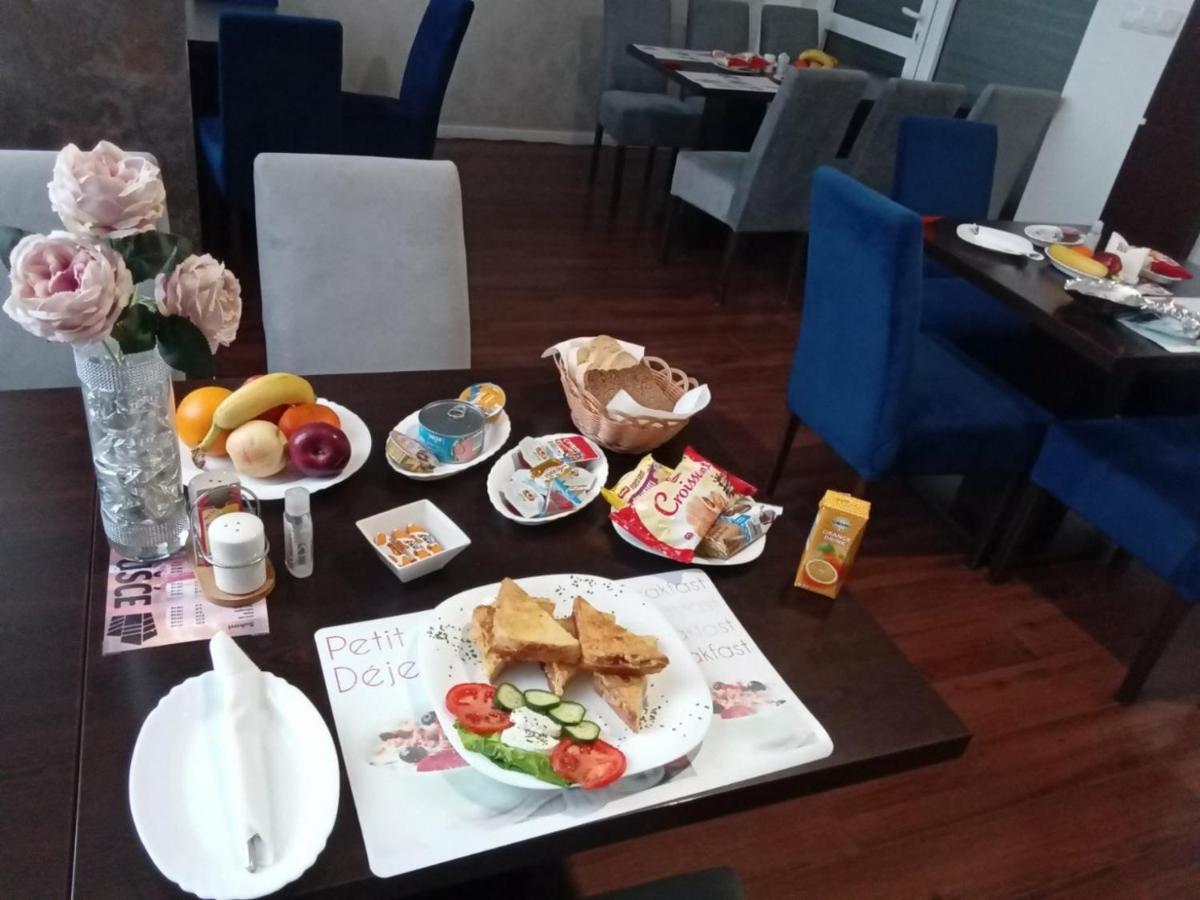 Hotel Usce Шабац Екстер'єр фото