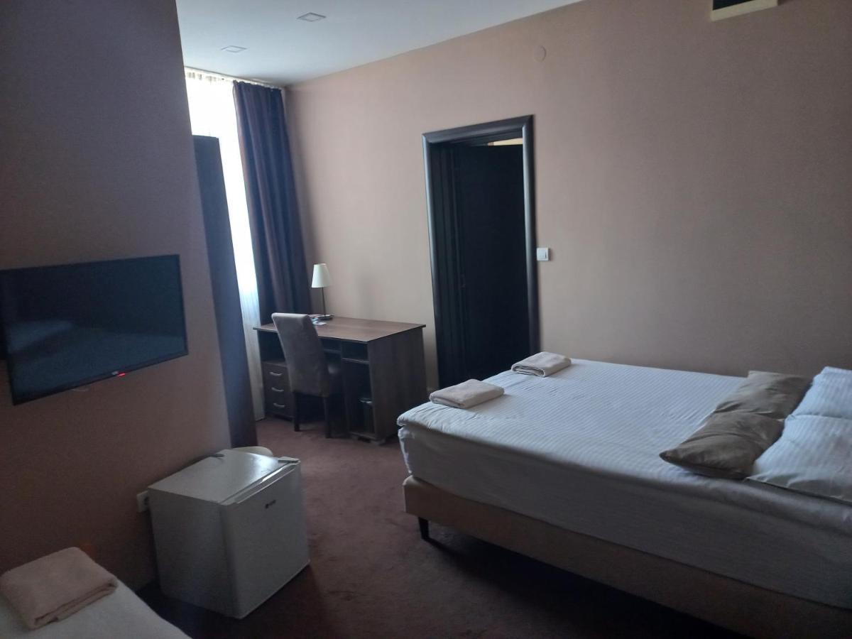 Hotel Usce Шабац Екстер'єр фото