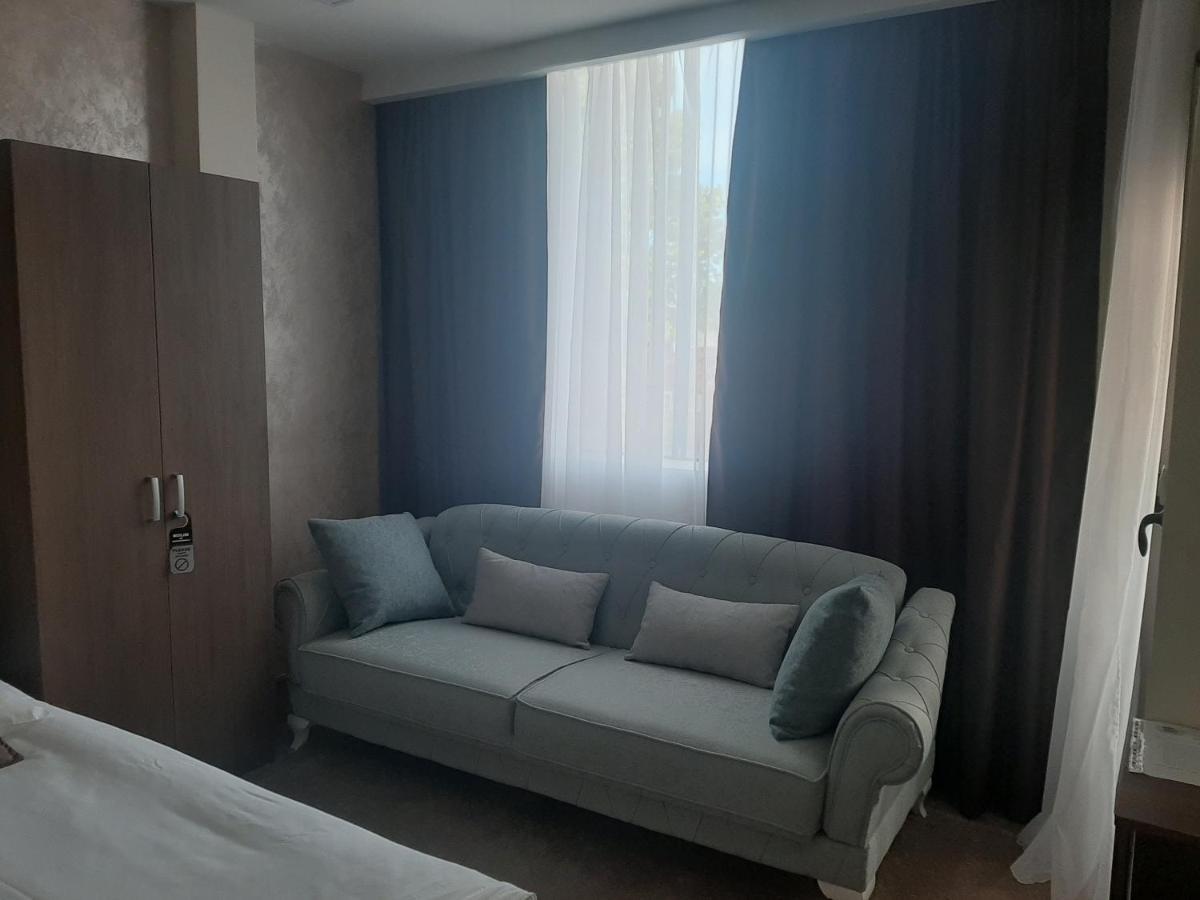 Hotel Usce Шабац Екстер'єр фото